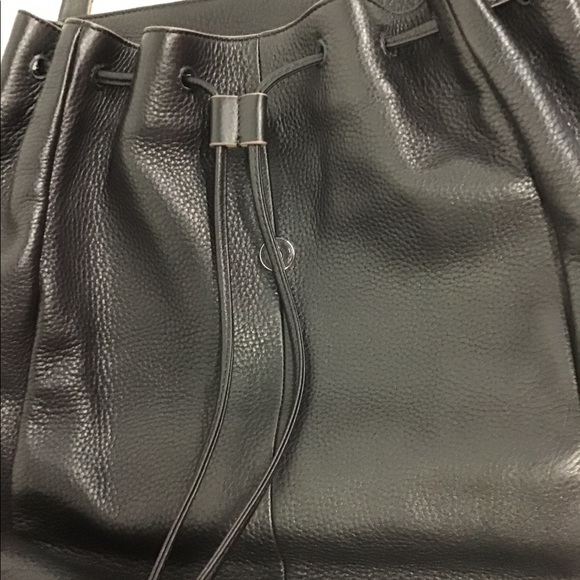 Isaac Mizrahi Black Leather Drawstring Backpack-NWOT - Picture 10 of 14